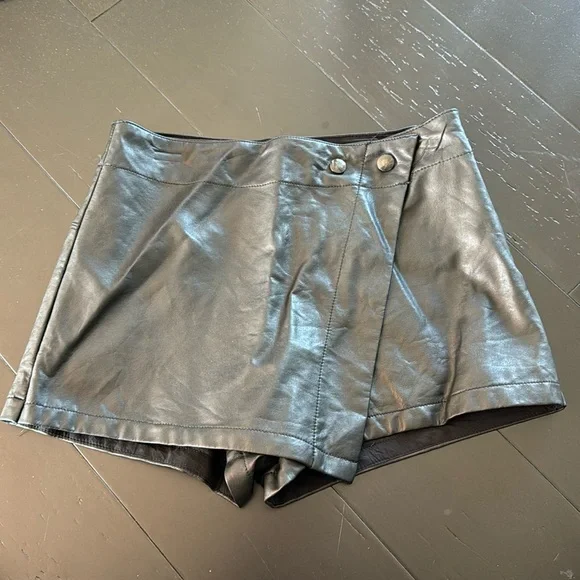 Free People Emmy Skort black leather - Picture 4 of 6